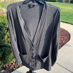 Ladies AGB charcoal gray cardigan  size Large
